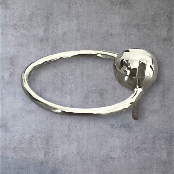Silver Ring adjustable size ball design - Picture 4 of 6